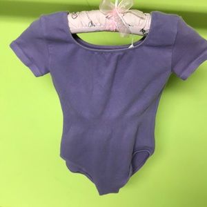 🌷 5/$15.00 Short sleeve Violette Leotard